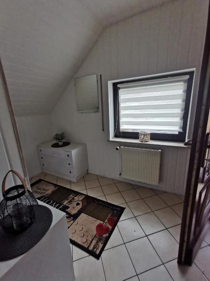 Appartamento Zur Langen Heide Hildburghausen Esterno foto